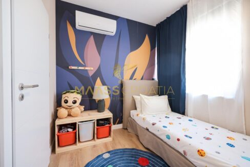 PHOTO-2025-09-25-09-47-39 (1)