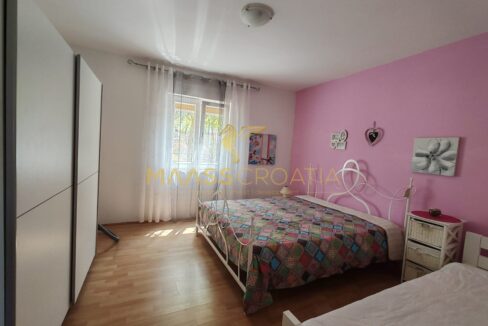 PHOTO-2025-11-25-12-39-03 (3)