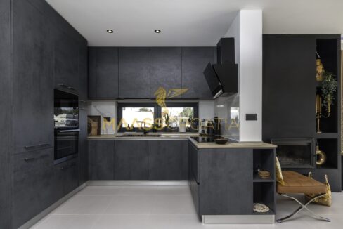 villa-m-premantura-living-room-kitchen