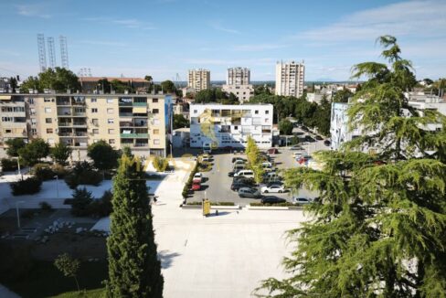 PHOTO-2025-11-24-09-43-11