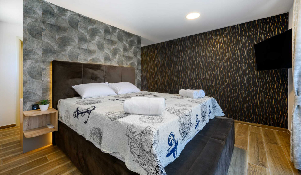 Neue moderne Villa mit Meerblick in der Nähe von Šibenik