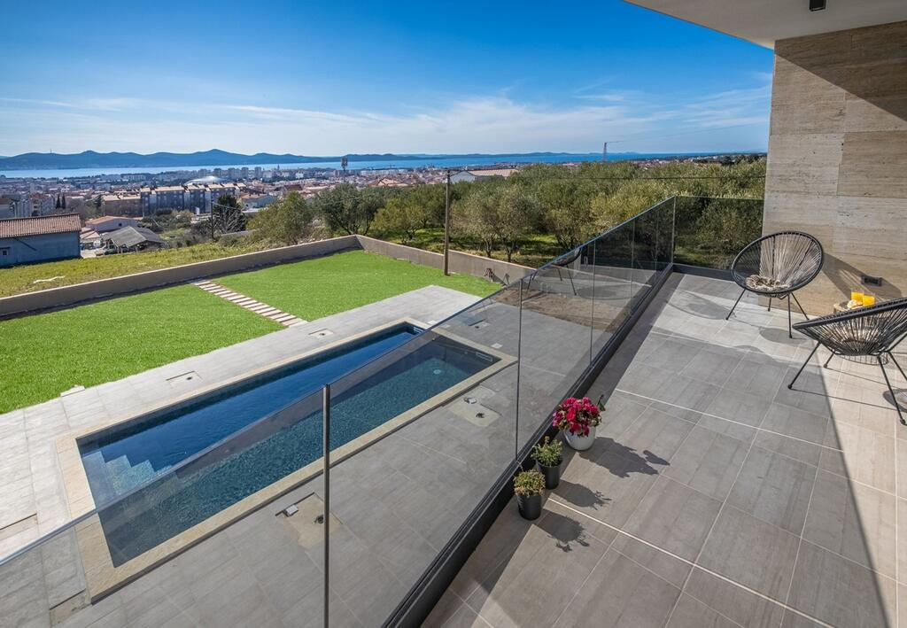 Ultra moderne Villa mit Meerblick - Zadar