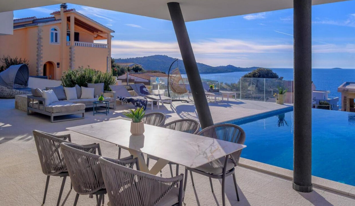 Luxuriöse Villa Ražanj