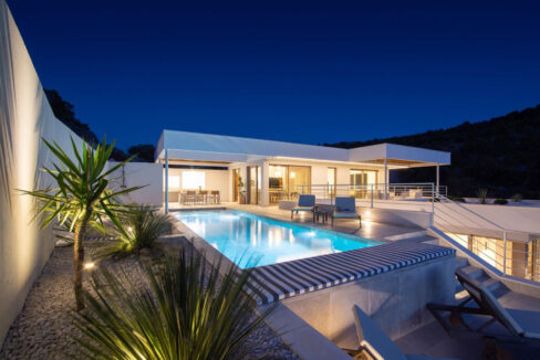 Kürzlich erbautes modernes Villa am Meer - Rogoznica.