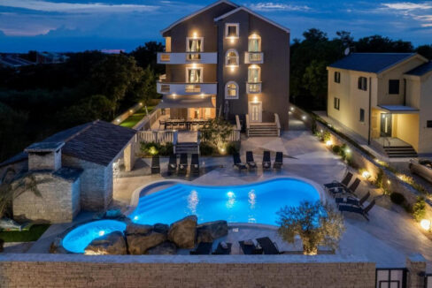 Zeitgenössisches Haus Zaton