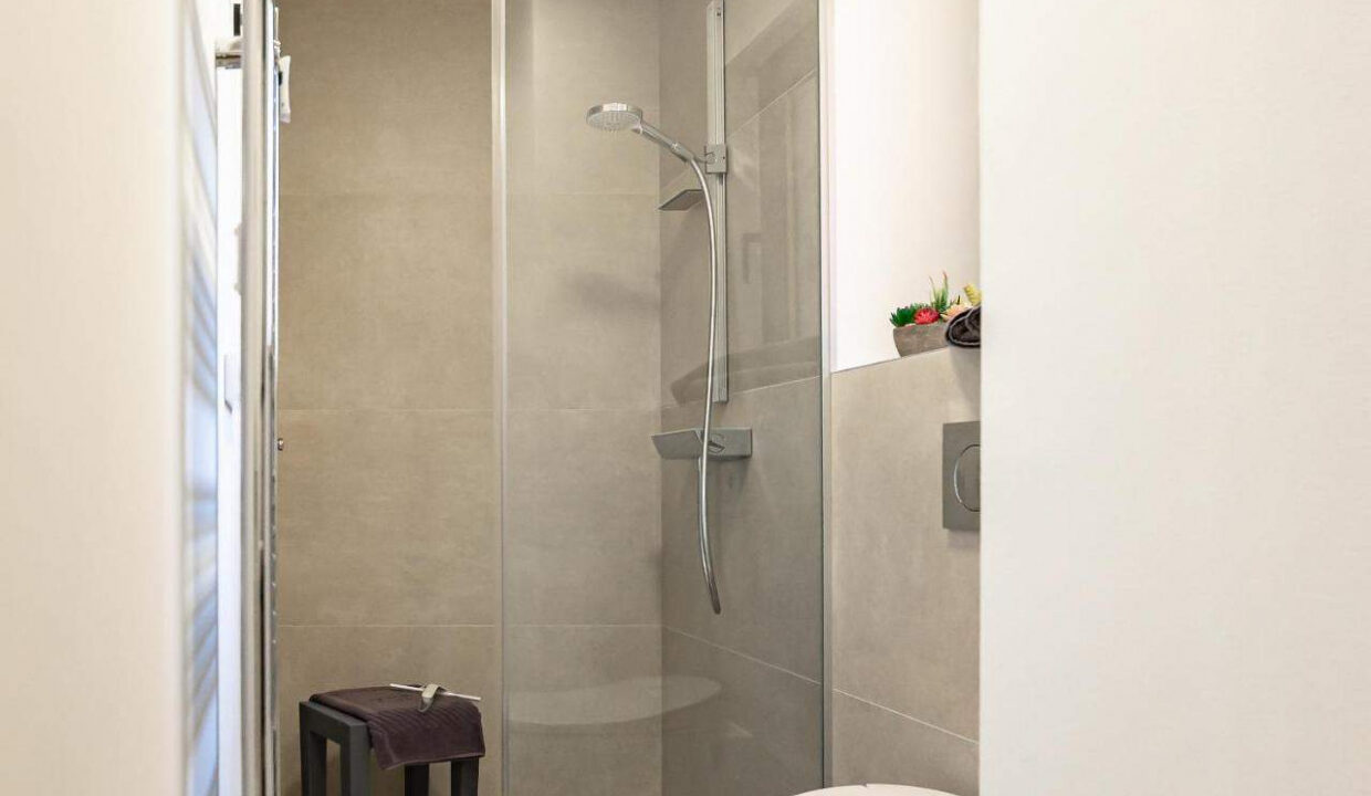 Moderne Villa mit Meerblick auf der Insel Ugljan