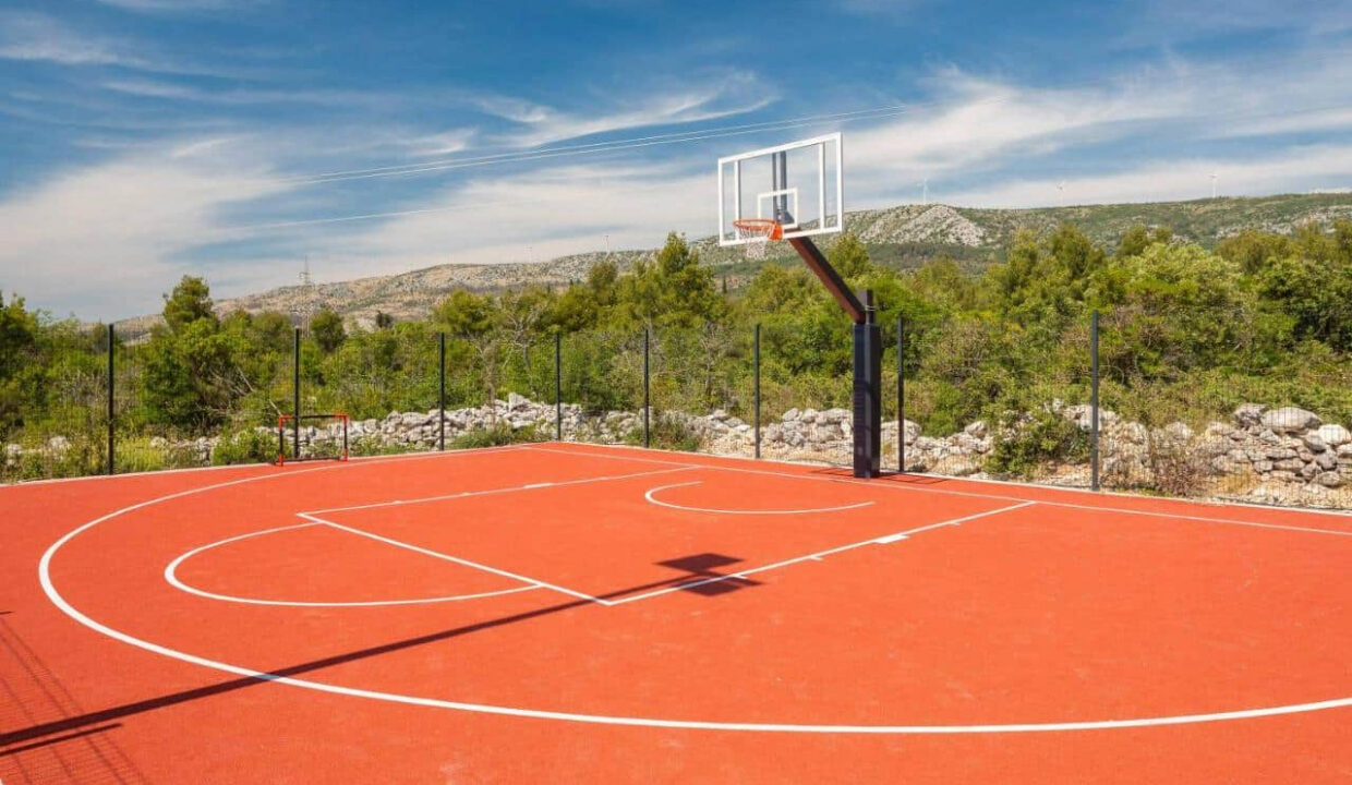 Erstaunliches modernes Haus bei Sibenik