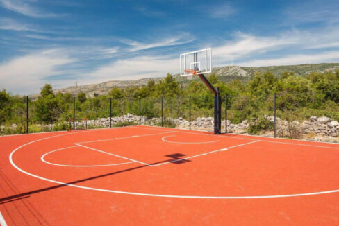 Erstaunliches modernes Haus bei Sibenik