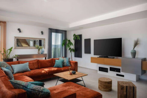 Erstaunliches modernes Haus bei Sibenik