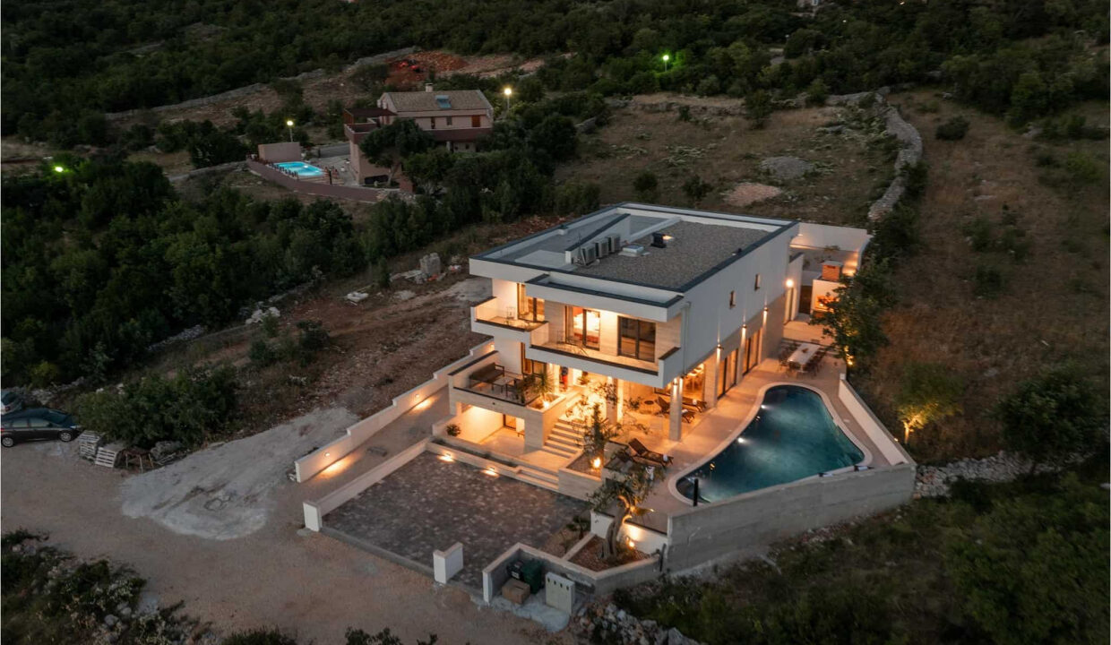 Neue Villa mit Meerblick in der Nähe von Zadar