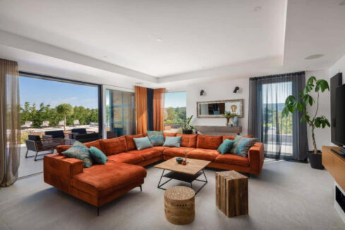 Erstaunliches modernes Haus bei Sibenik