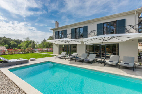 Exklusive Villa Pore?