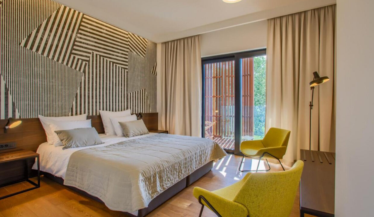 Zeitgenössische Oase, ein luxuriöser moderner Villenrückzugsort, Region Pore?