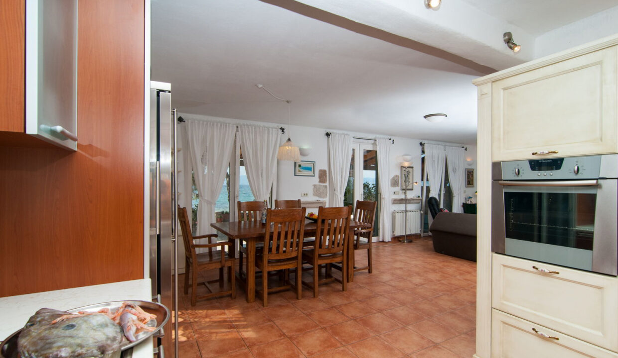 Haus am Strand auf der Insel Brac