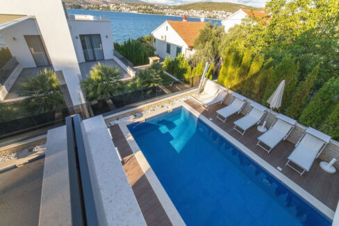 Städtische Villa auf einer bezaubernden Insel Ciovo, Region Split