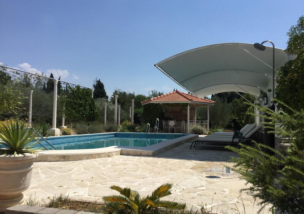 Imperial Style Villa mit Schwimmbad - Dorf Klek