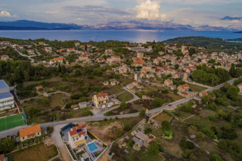 Neues modernes Haus auf der Insel Solta