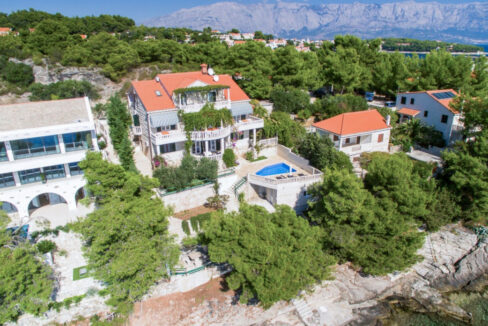 Villa am Meer auf der Insel Bra?