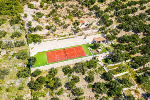 Großzügiges Anwesen mit einem Tennisplatz und einem Haus - Zaton, Dubrovnik Gebiet