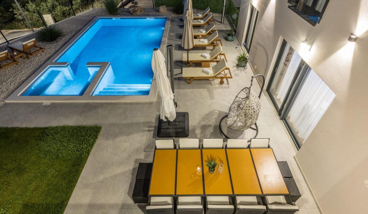 Neues Meerblick-Ferienhaus Podstrana