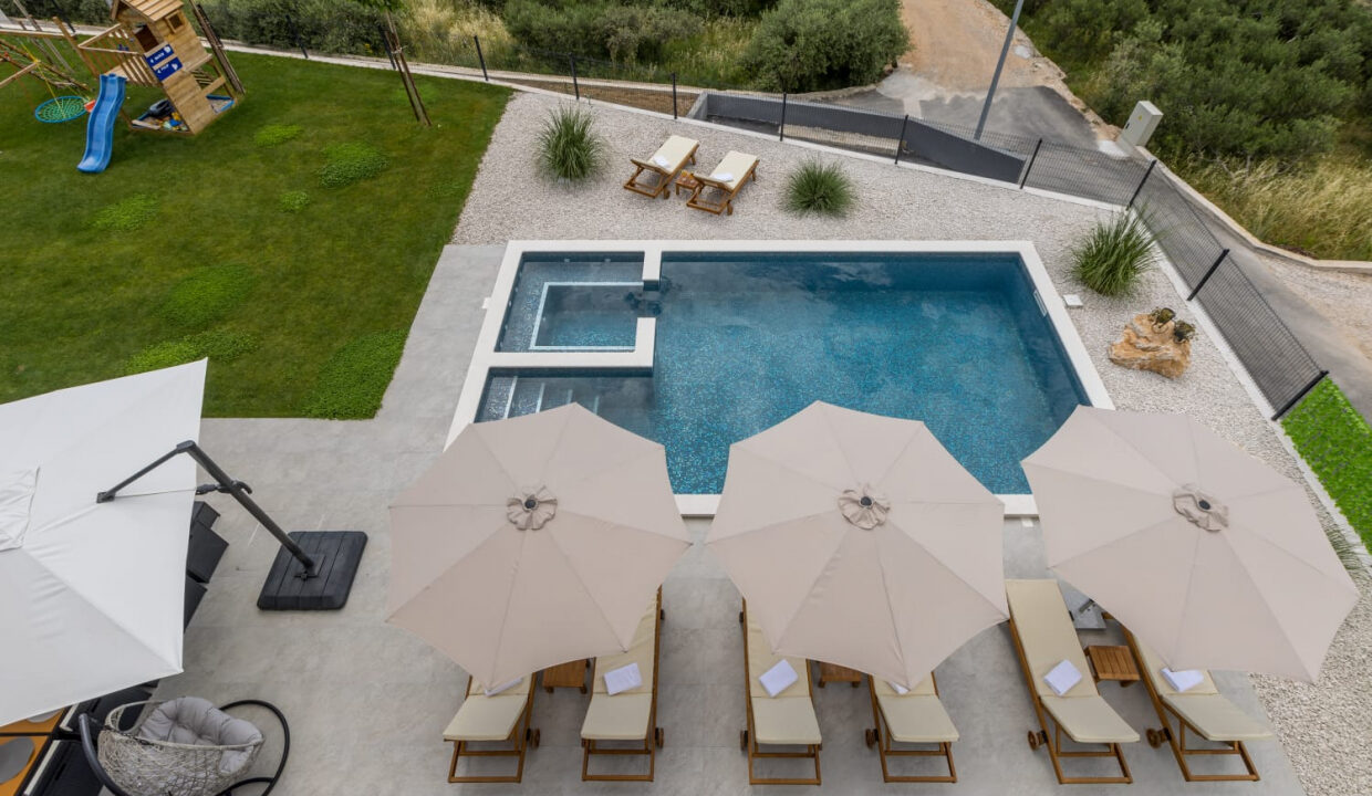 Neues Meerblick-Ferienhaus Podstrana