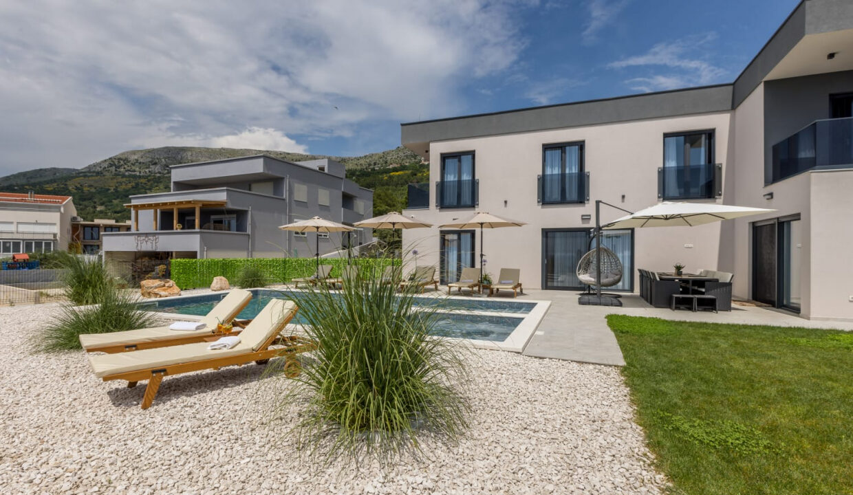 Neues Meerblick-Ferienhaus Podstrana