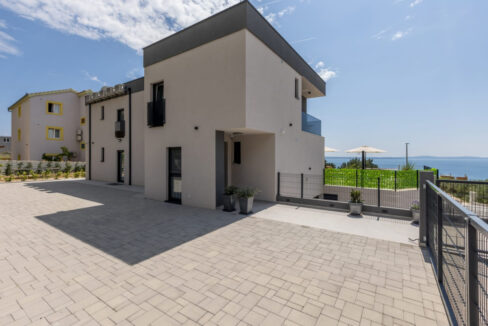 Neues Meerblick-Ferienhaus Podstrana