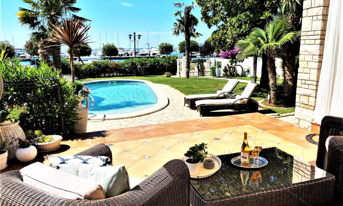 Wunderschönes Haus am Meer - Umag, Istra