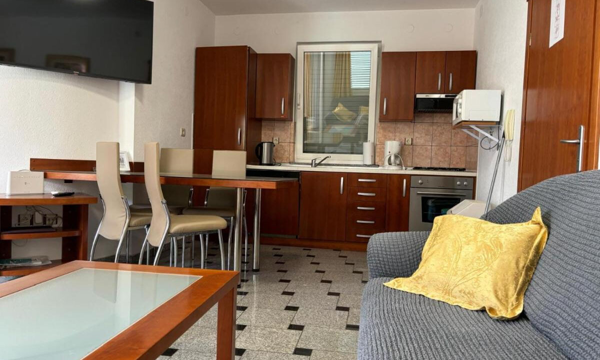 Grundstück am Meer Sveti Filip Jakov