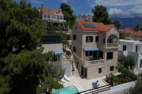 Steinhaus mit Meerblick auf der Insel Brac