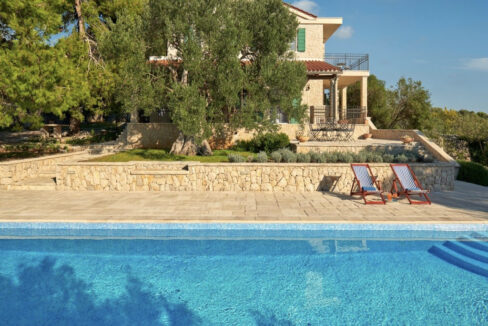 Exquisite Villa aus Stein - Die Insel Pag