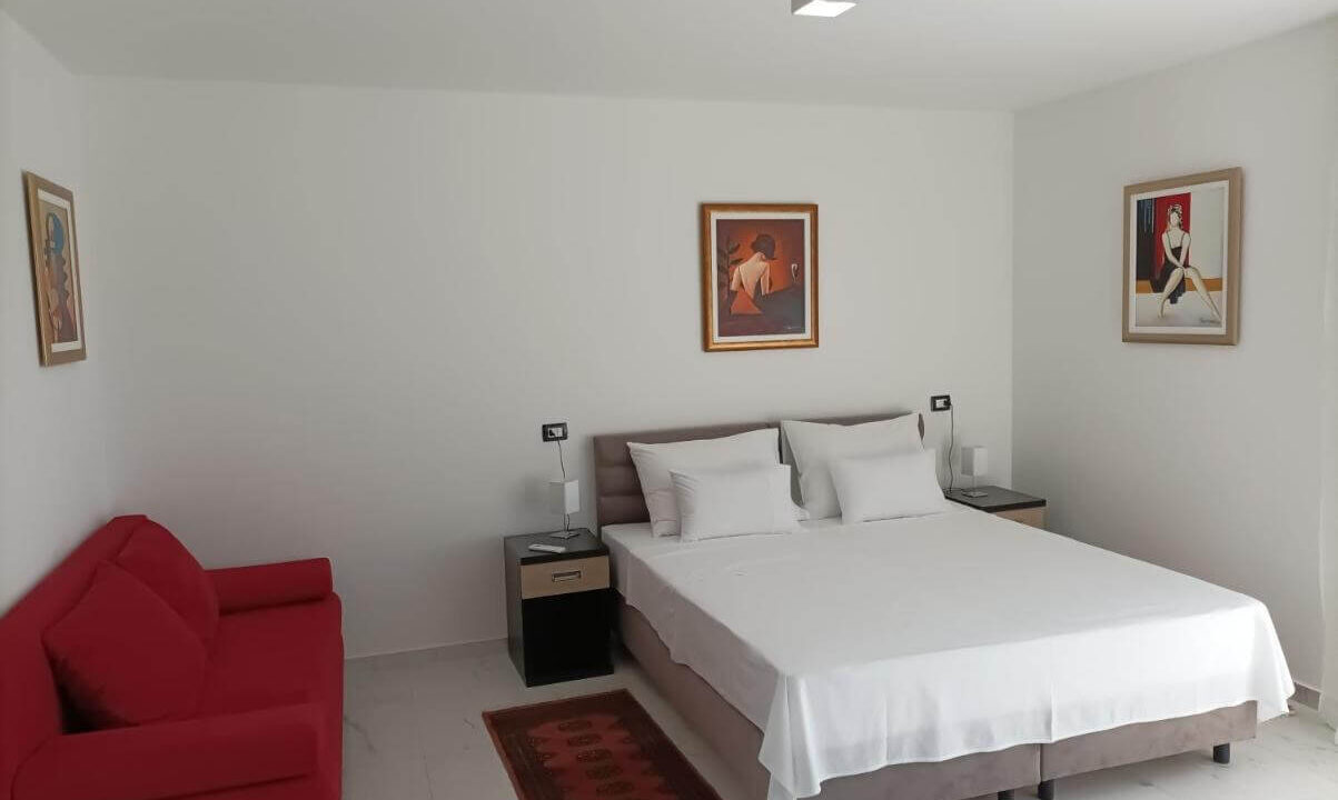 Modernes Gebäude Rogoznica