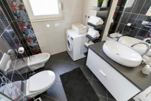 Haus mit Meerblick in Kastel Sucurac