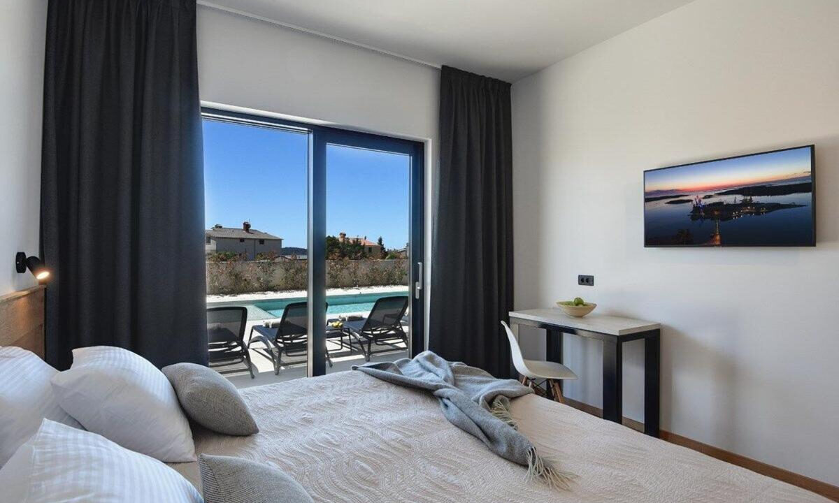 Exklusive neue Villa mit Meerblick - Pula, Istra