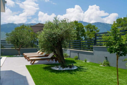 Modernes Haus bei Makarska