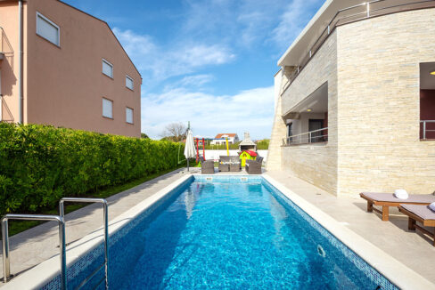 Zweistöckiges modernes Haus - Nin, Region Zadar