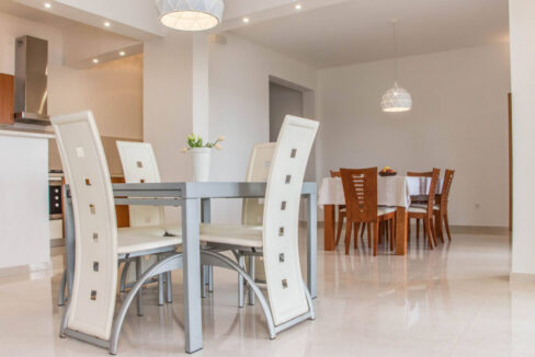 Villa am Meer auf der Insel Bra?