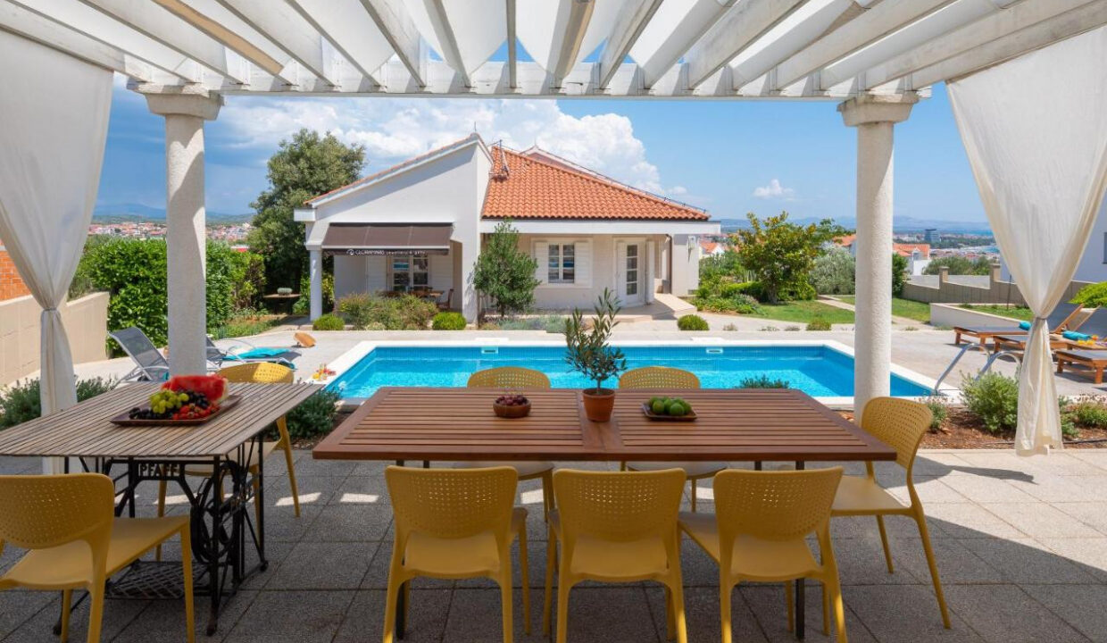 Geräumige und modern aussehende Villa - Vodice