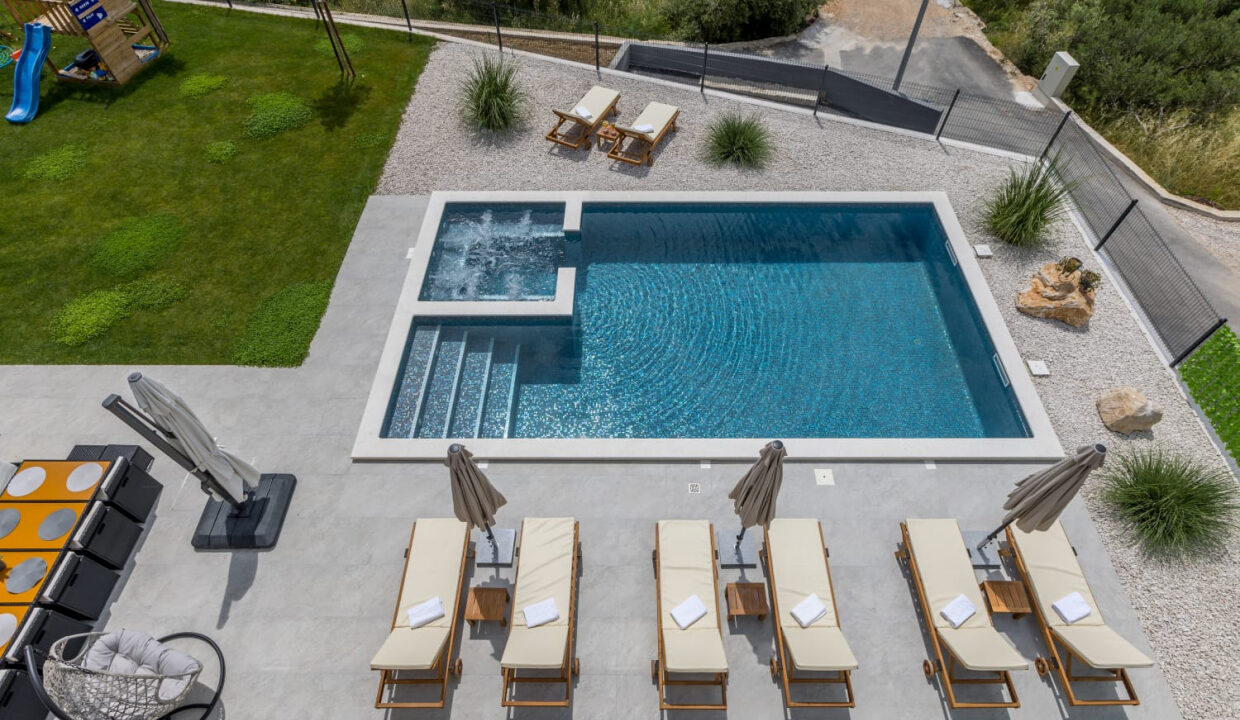 Neues Meerblick-Ferienhaus Podstrana