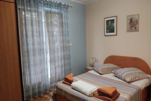 Haus mit Garten und Meerblick in Makarska