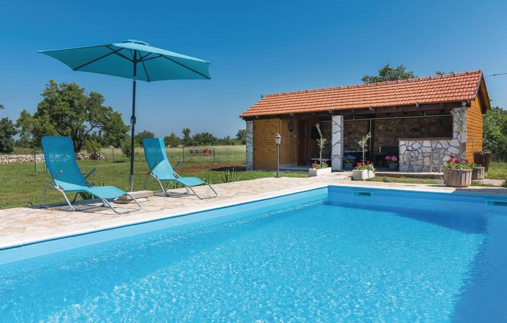 Charmantes Haus mit ländlichem Charakter - Region Sibenik