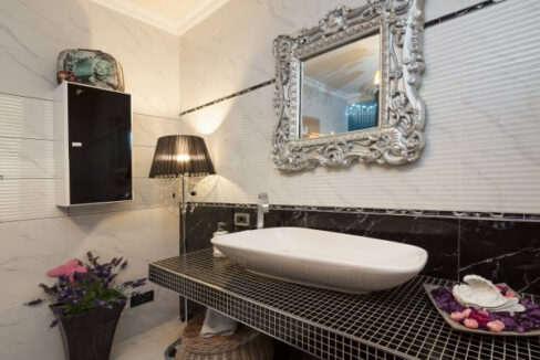 Tropisch anmutende Villa in der Nähe des Nationalparks Krka