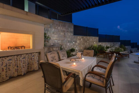 Doppelhaushälfte mit Aussicht - In Makarska