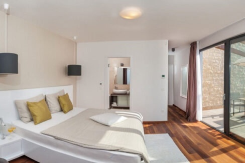 Städtische Villa auf einer bezaubernden Insel Ciovo, Region Split