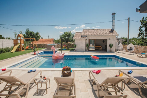 Atemberaubende Rustikale Villa - Imotski Gebiet