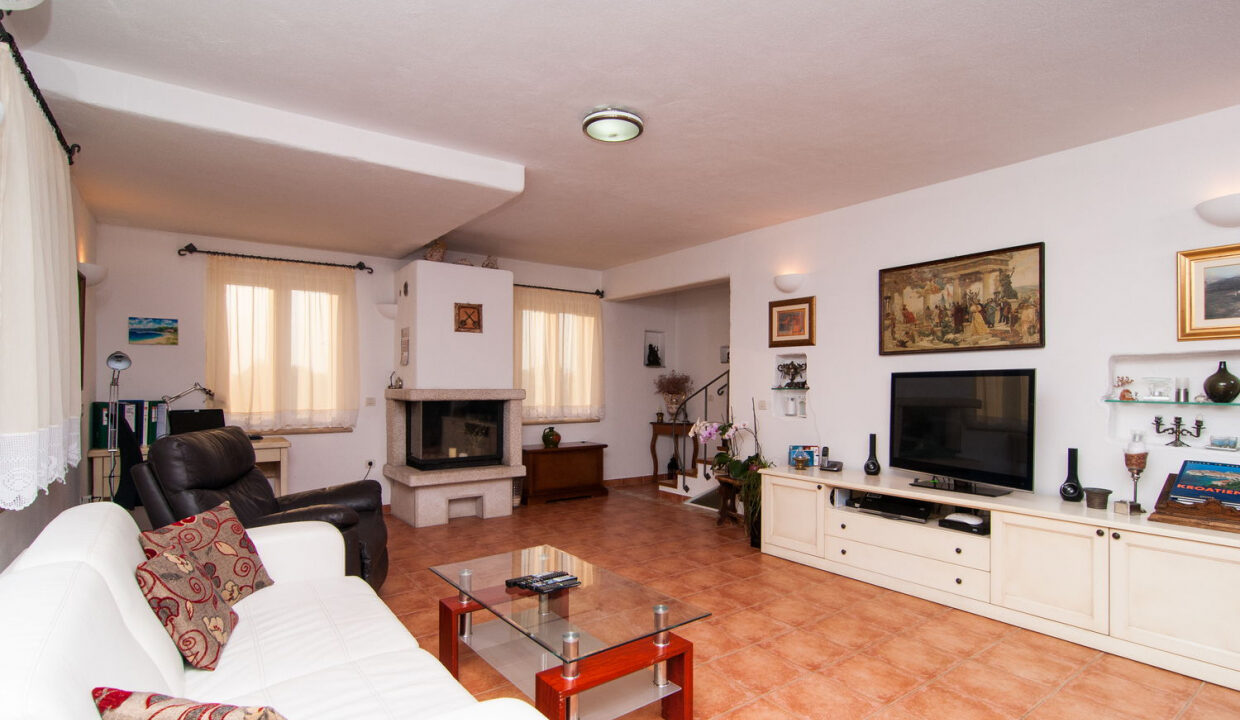 Steinhaus in Supetar, Brac