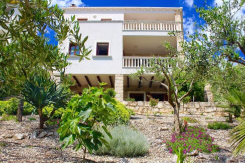 Erstaunliches Haus bei Pakostane