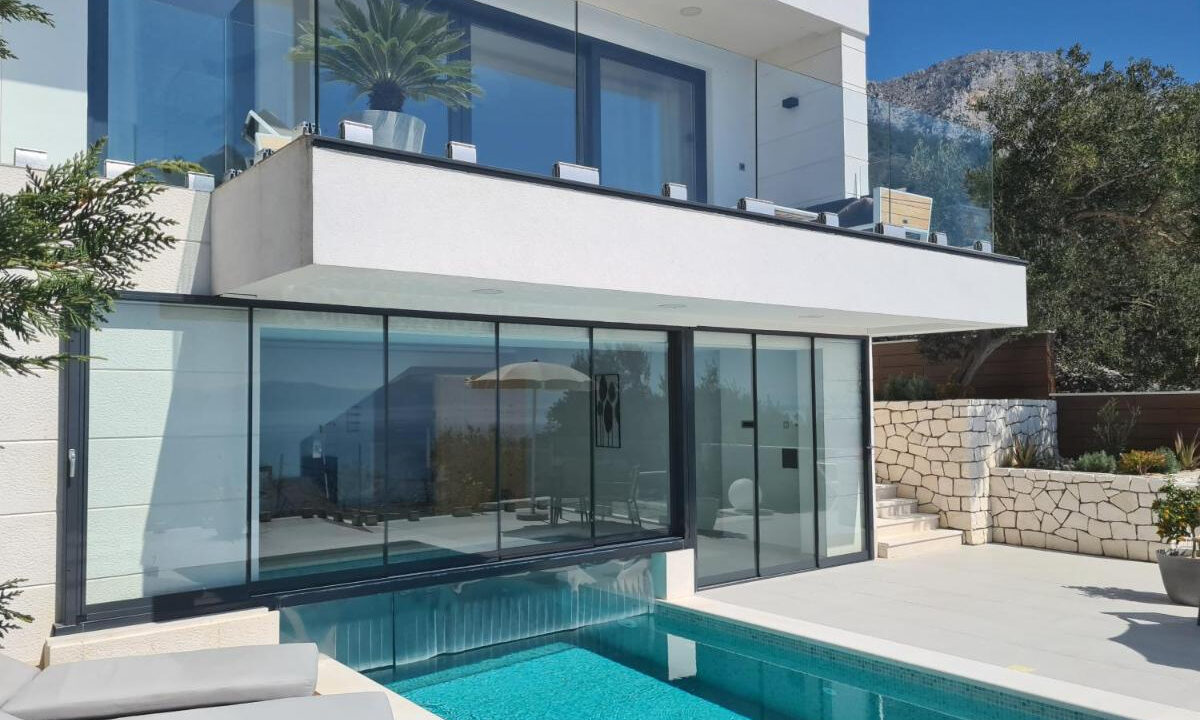 Erstaunliche Villa mit Meerblick