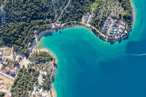 Grundstück am Meer Pakostane