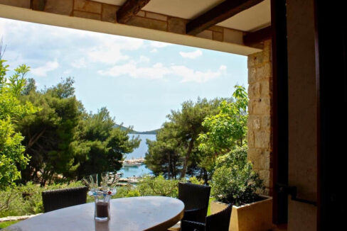 Erstaunliches Haus bei Pakostane